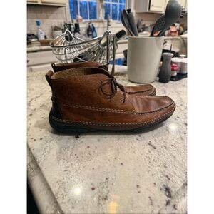 L.L. Bean Men’s 7 Wicked Good Shearling-Lined Chukka Boots in Chestnut Brown LL BEAN Wicked Good Lodge Boot Shearling Lined Leather Brown  main image 2
